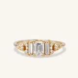 Light World Ring, 0.50 ct.